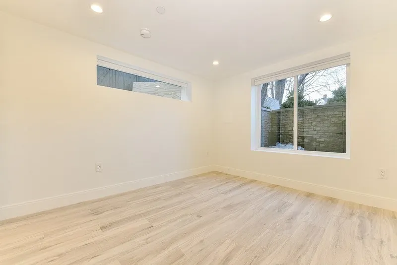 123 Walden Street #123 Photo 27