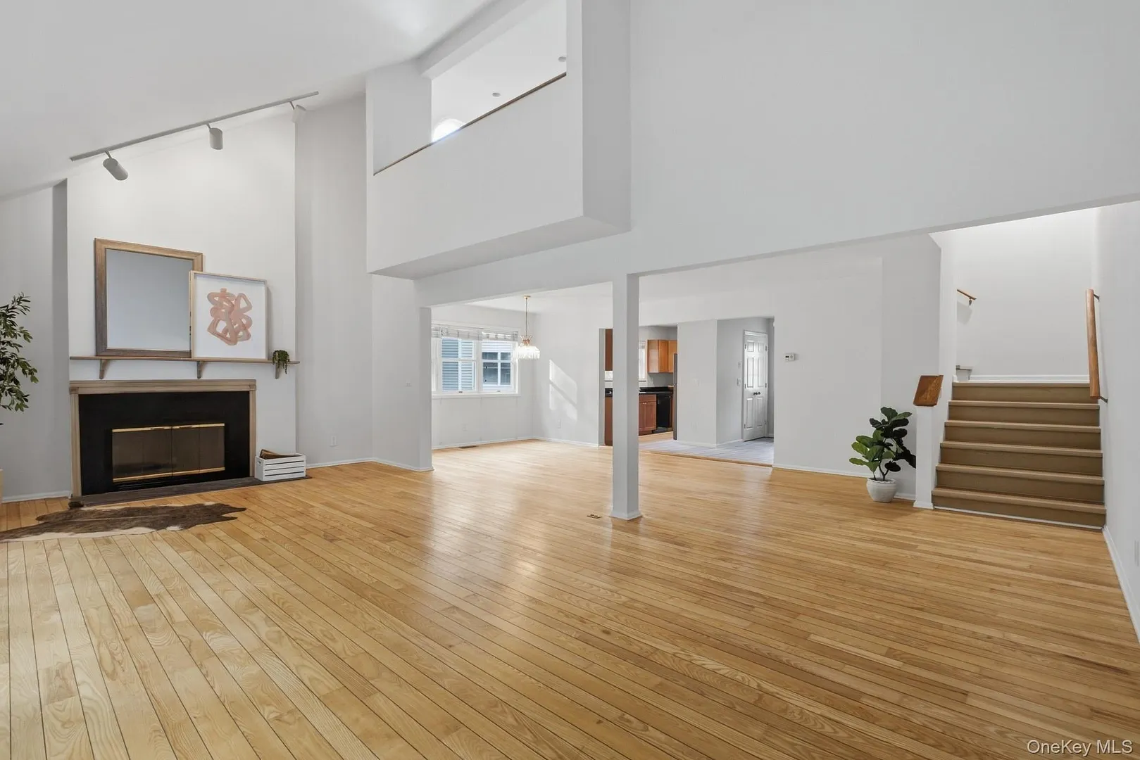 1452 Iroquois Street Photo 1