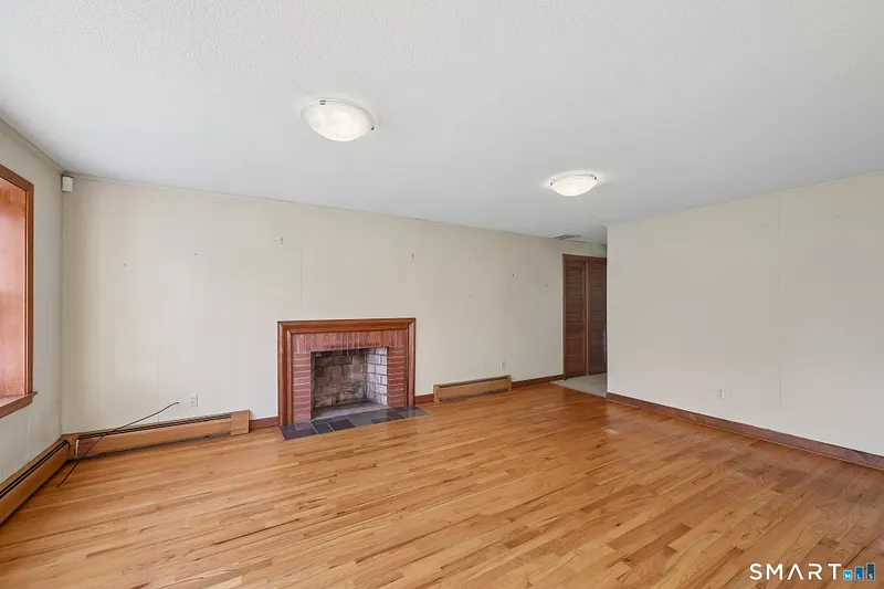64 Burnwood Drive Photo 9