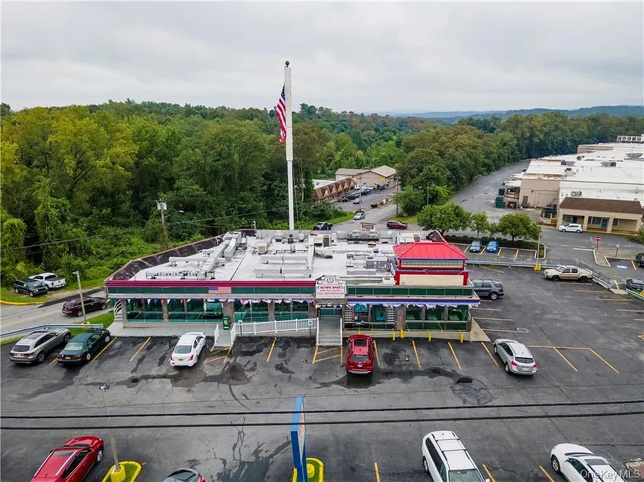 195 Route 6 Photo 12