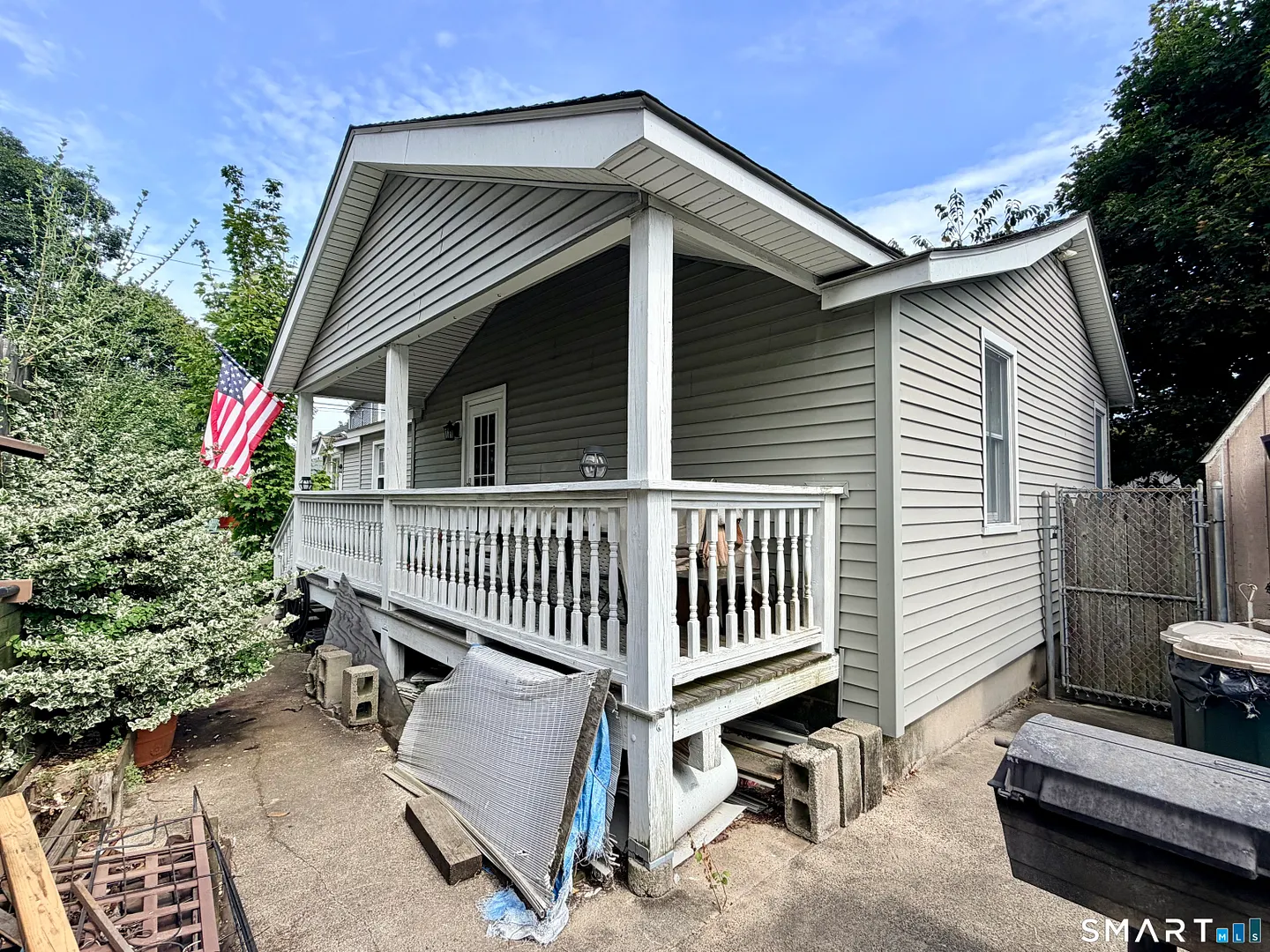 40 Andrews Avenue Photo 23