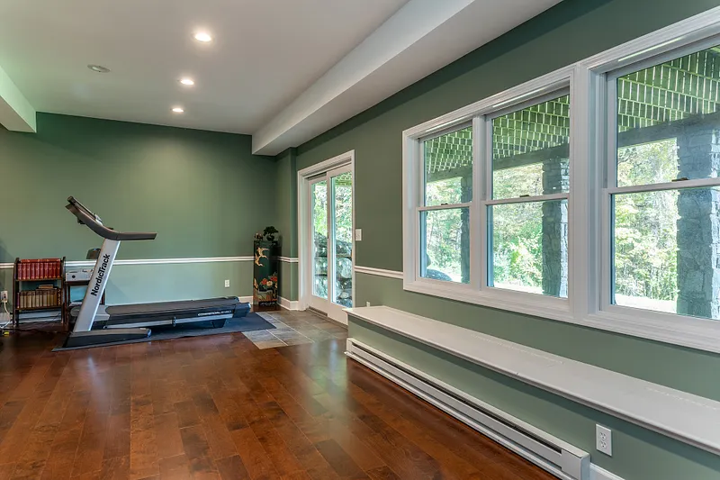 168 Cobble Road Photo 36