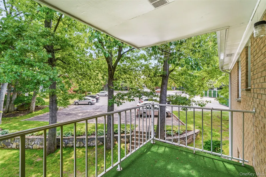 35 Milford Lane  #X8 Photo 14