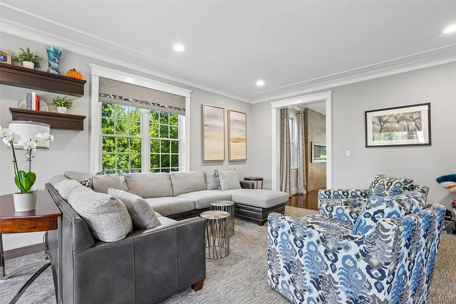 15 Heritage Drive Photo 10