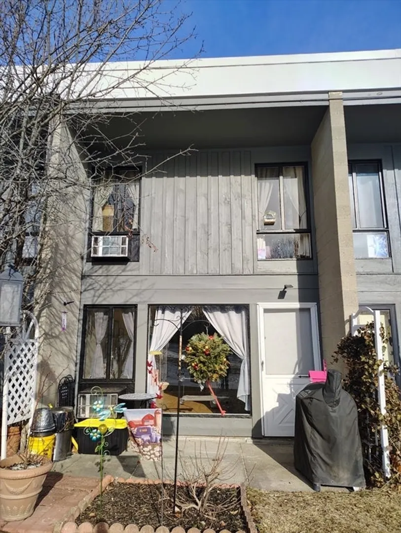 301 Neponset Street  #6 Photo 2