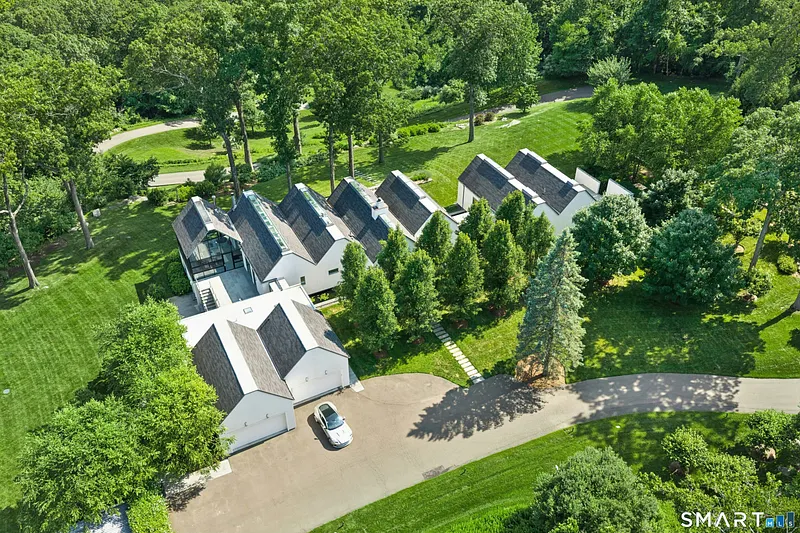10 Dragonwood Lane Photo 40