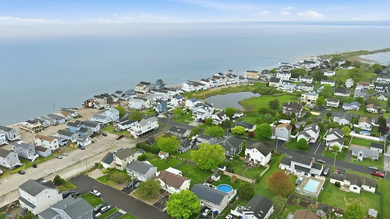 80 Third Avenue Photo 39