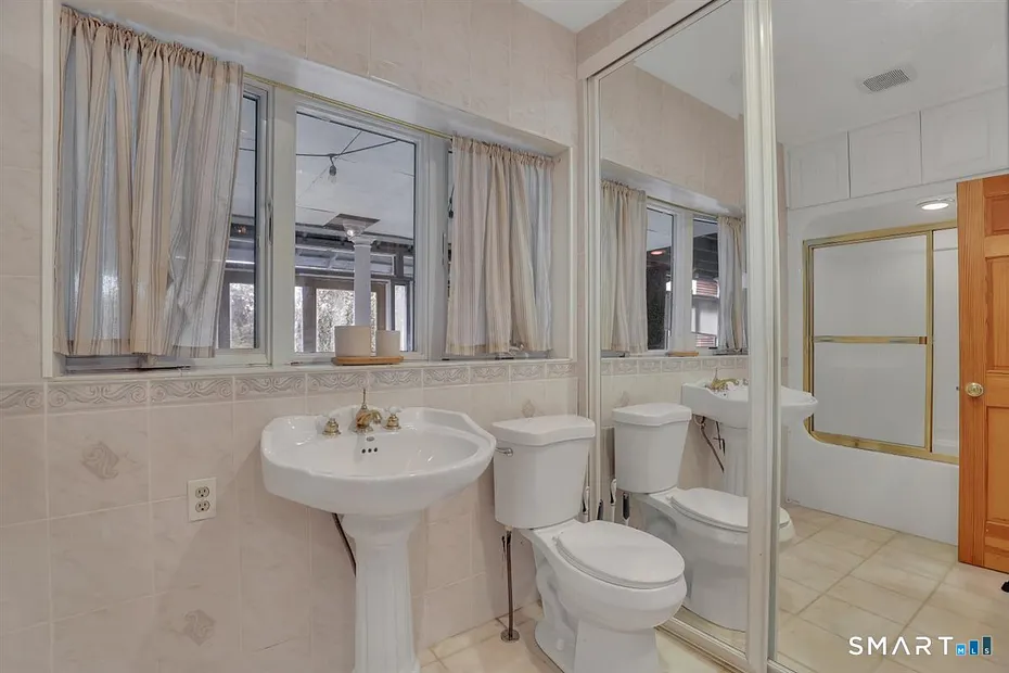 157 Baileyville Road Photo 19