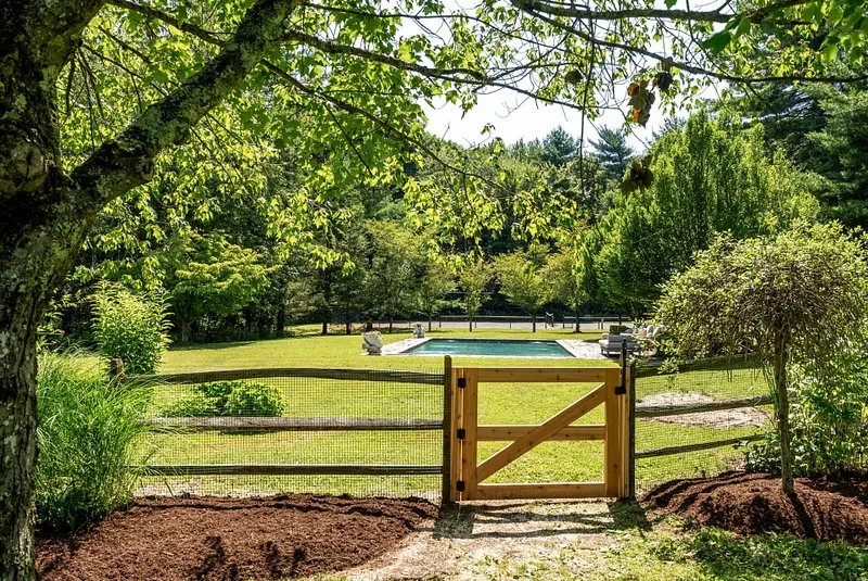 295 Smith Hill Road Photo 33