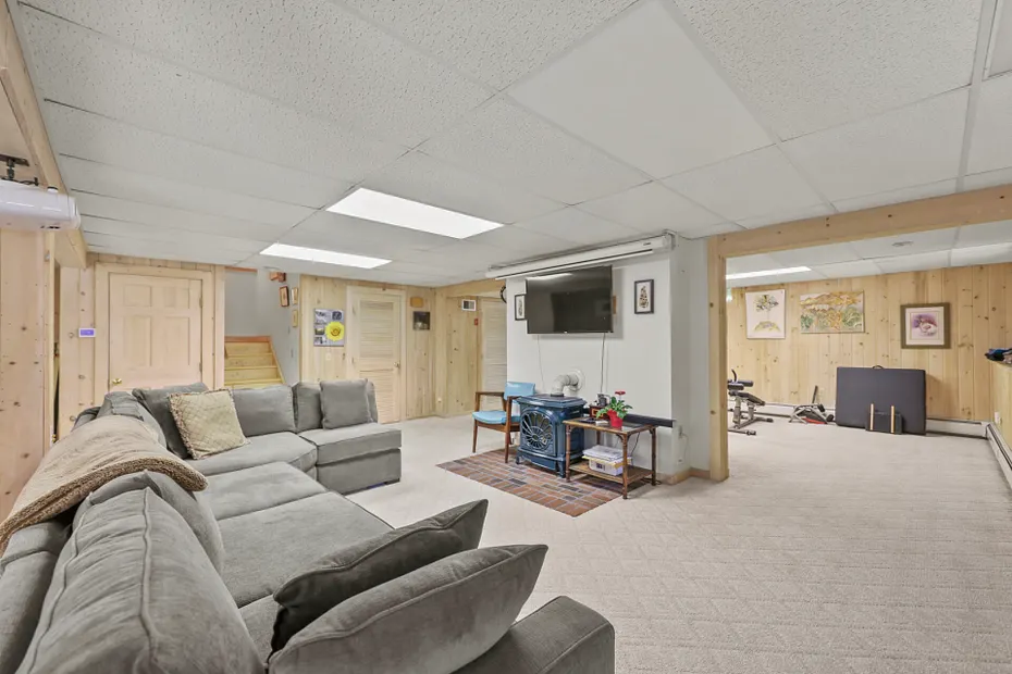 91 William Holmes Rd Photo 57