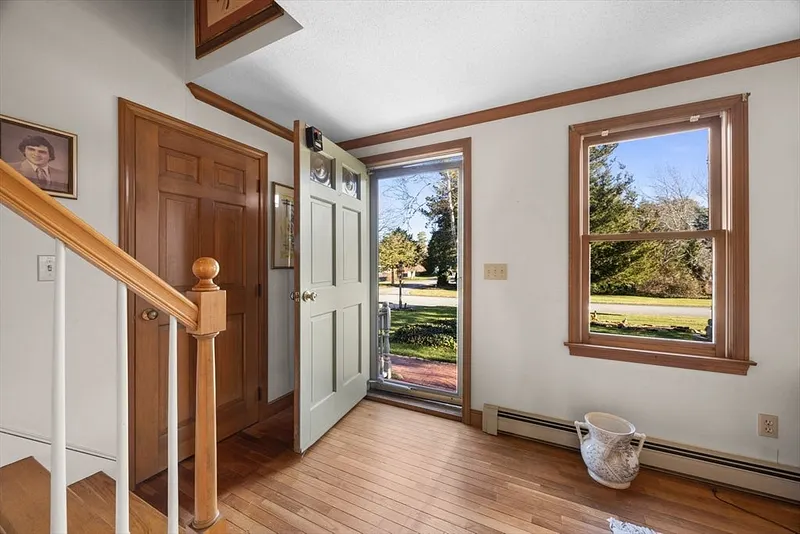 42 Marshview Circle Photo 19