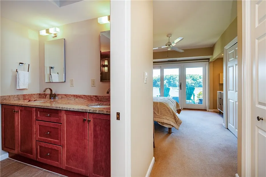 152 Crompton Avenue  #18 Photo 26