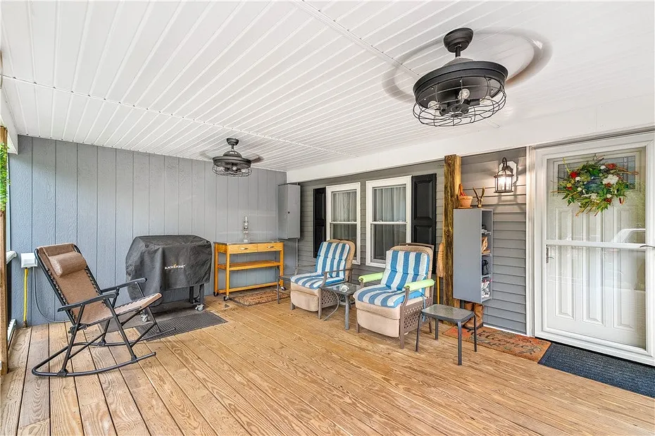 464 Gardiner Road #103 Photo 27