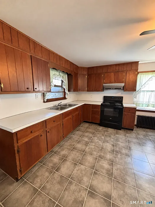 26 Cumley Street Photo 10