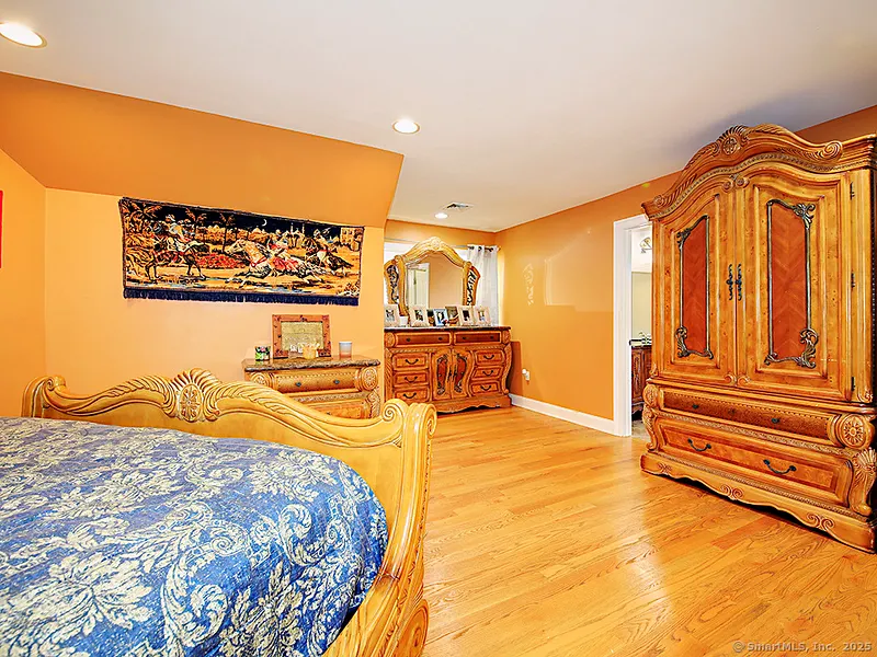 114 Wheeler Farm Road Photo 19
