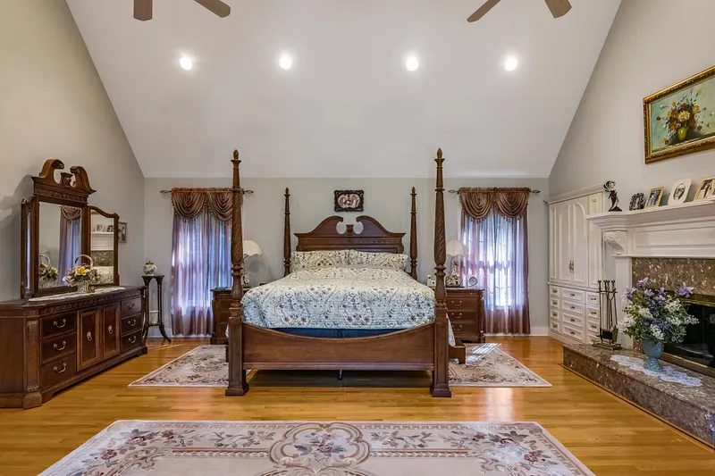 420 Summer Hill Road Photo 25