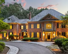 7 Farnham Way