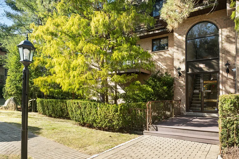 500 Central Park Avenue  #212 Photo 13
