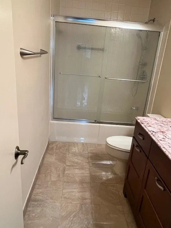 175 Hoffman Avenue  #410 Photo 9