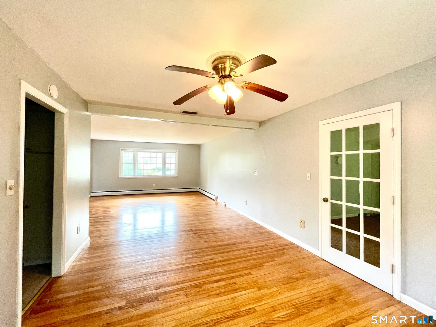 35 Woodmont Road Photo 7