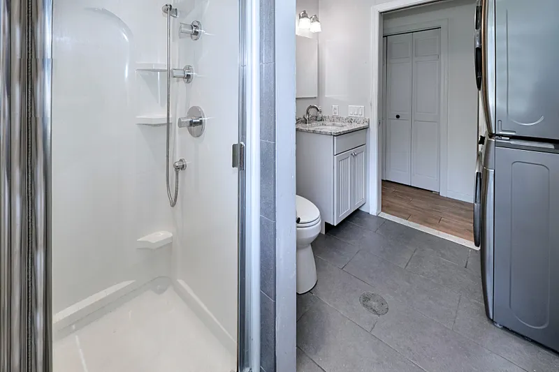 28 Brook Road Photo 15