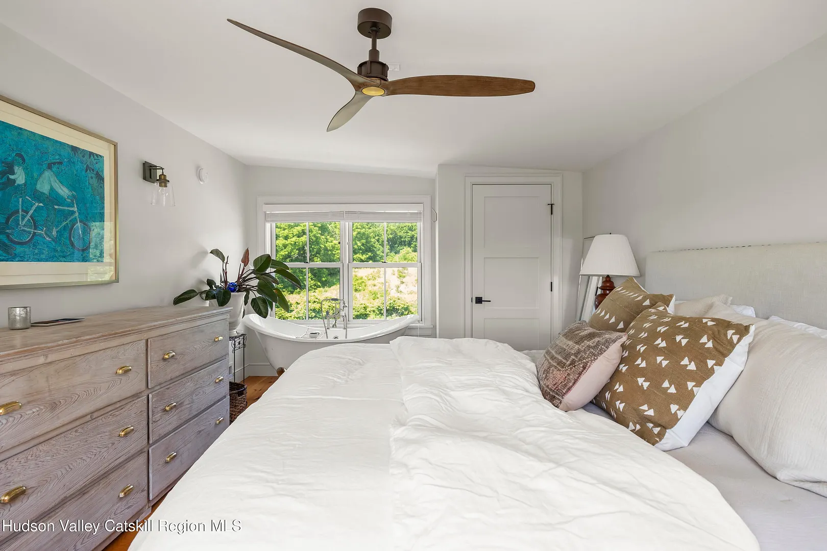 476 South Road Photo 19