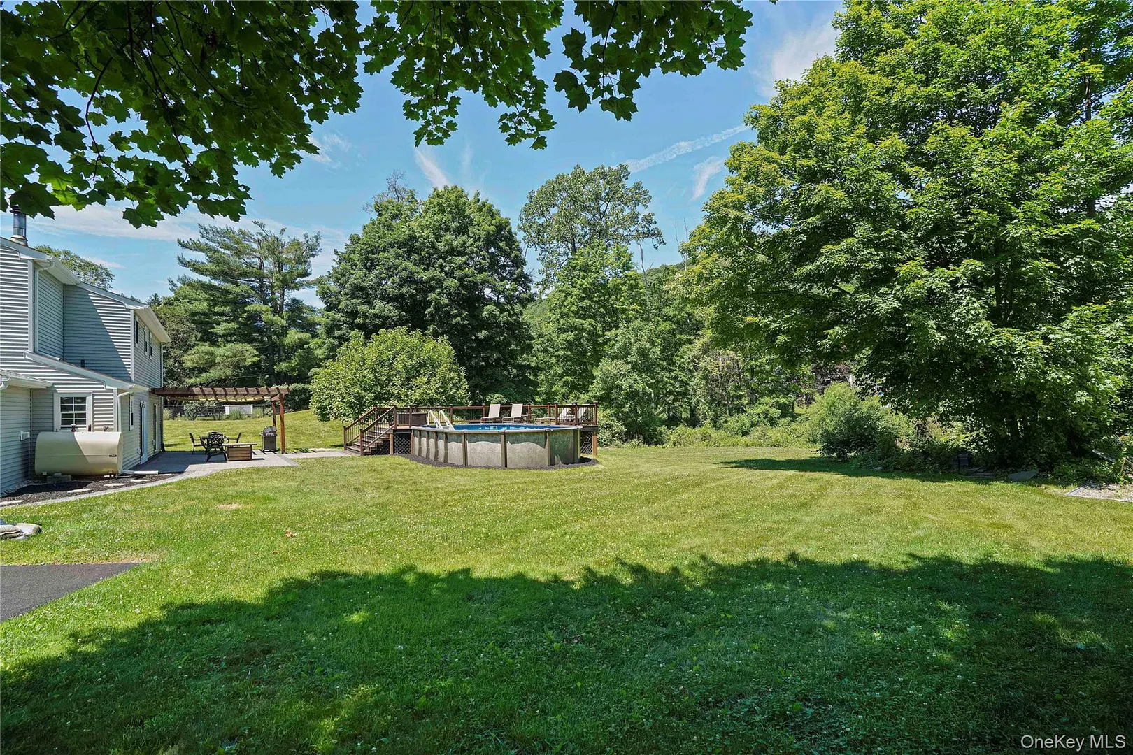 11 Kenneth Drive Photo 35