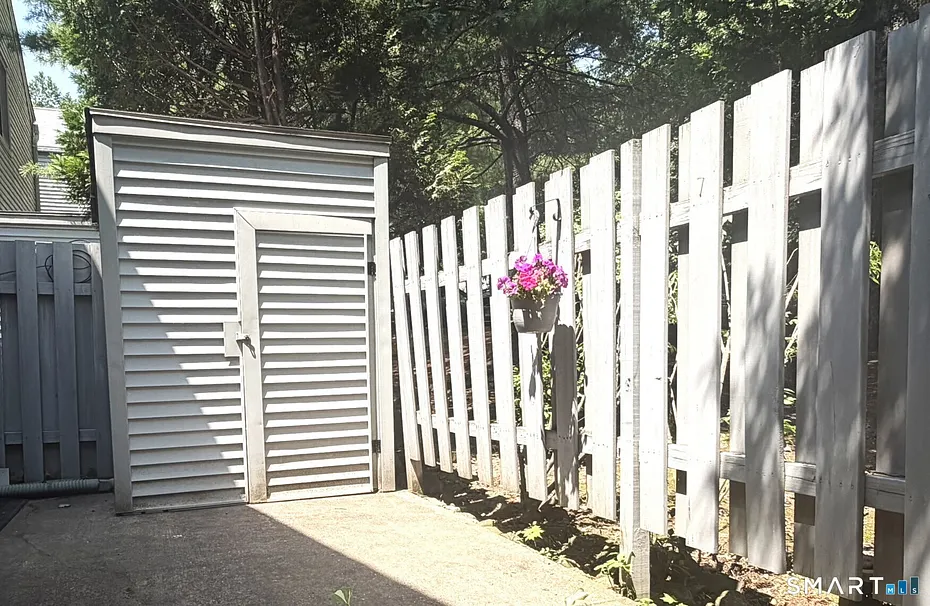 12 Talcott Forest Road  #E Photo 12