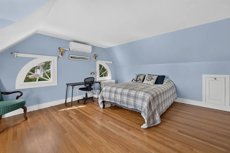 39 Glenwood Avenue Photo 34