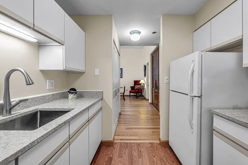 235 State St  #407 Photo 20