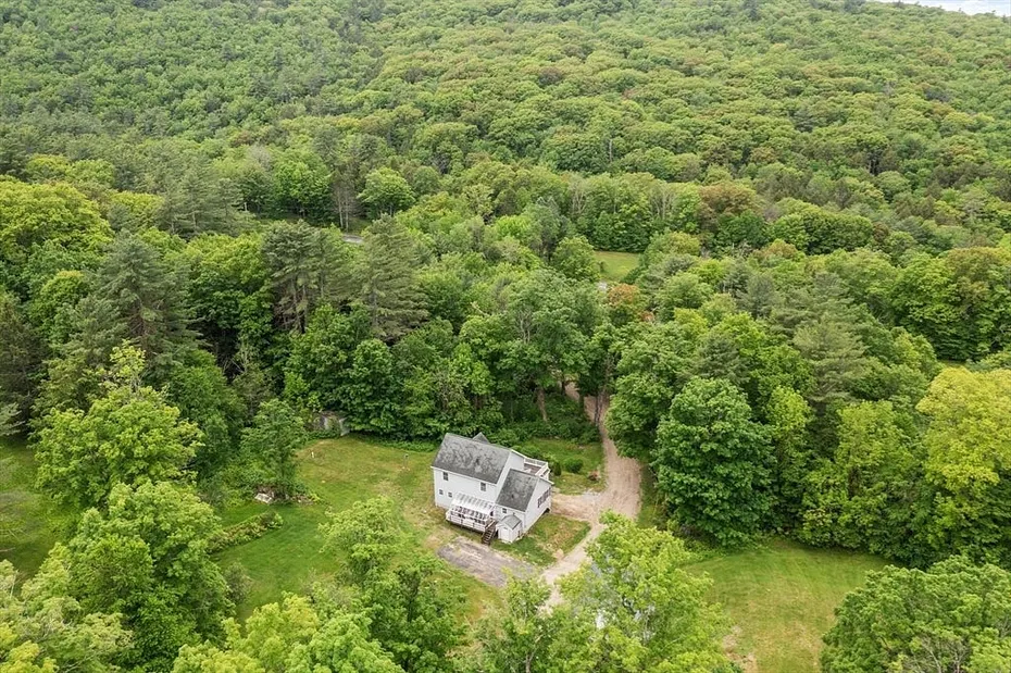 240 Farley Rd Photo 41
