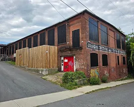 13 Arch St