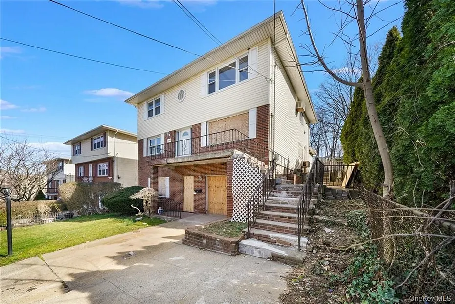 150 Park Hill Avenue Photo 2
