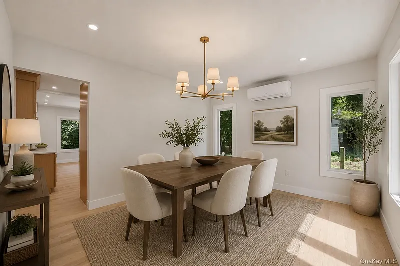 42 Euclid Avenue Photo 6
