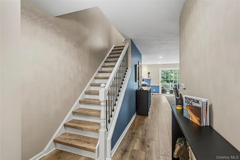 1404 Scarborough Drive Photo 16