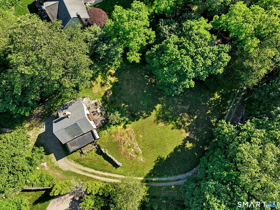 11 Hitchcock Road Photo 22