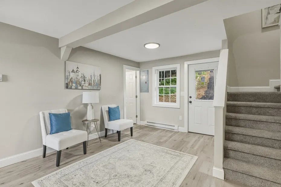 73 Cubles Dr Photo 11