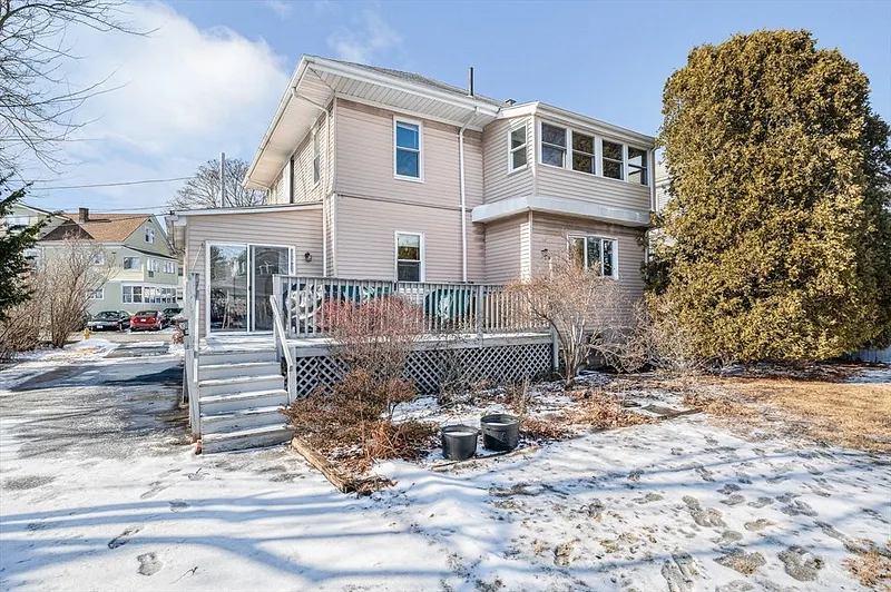 25 Wicklow Ave Photo 35