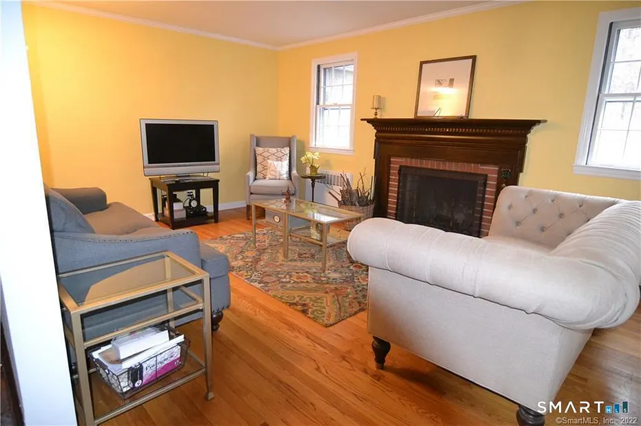 71 Silvermine Avenue Photo 4