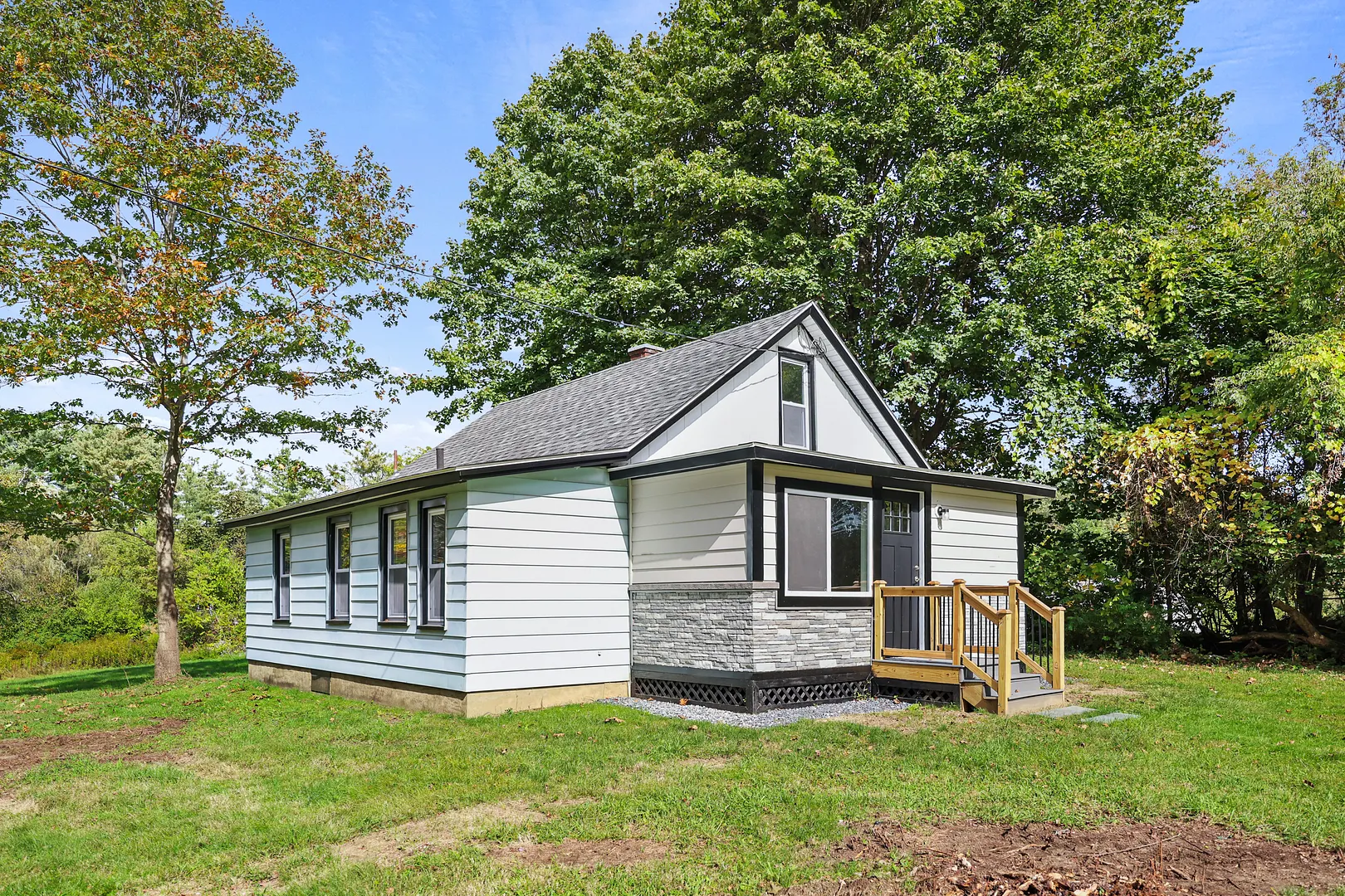 26 Davis St Photo 1