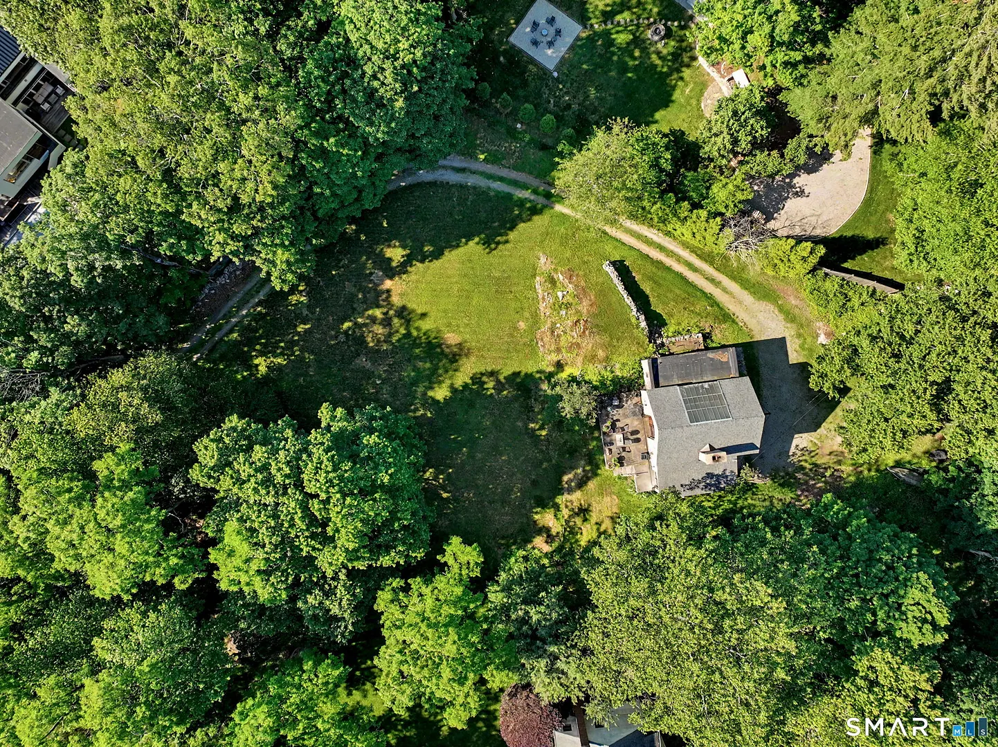 11 Hitchcock Road Photo 26
