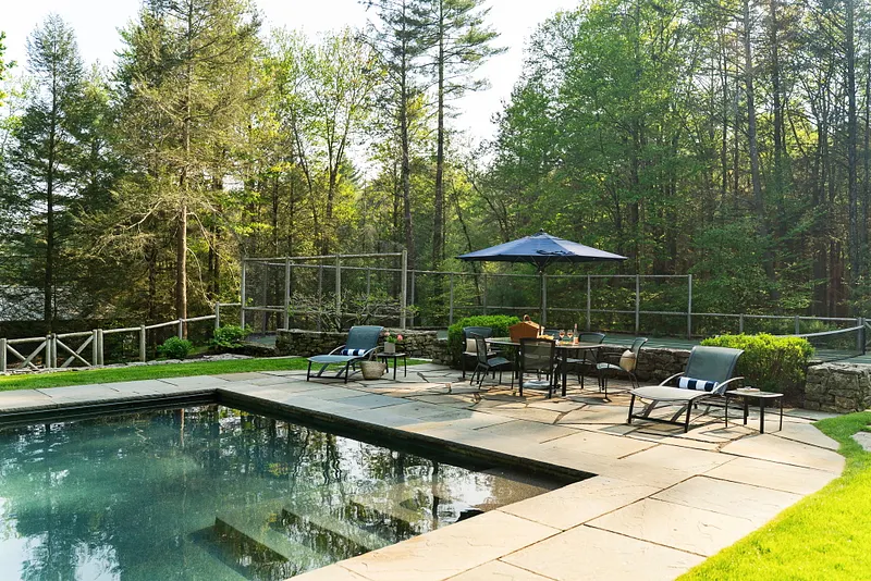 841 Winchester Road Photo 26