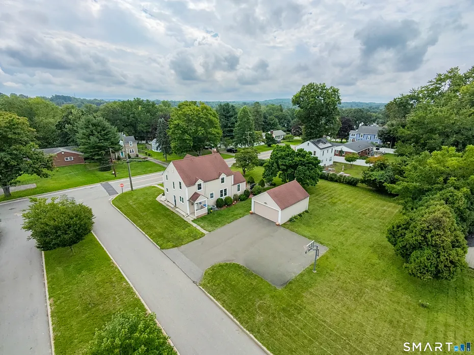 147 Old Mill Road Photo 11