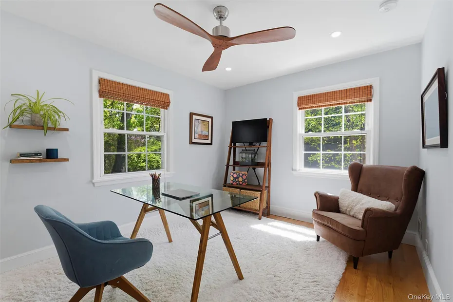 136 Devonshire Road Photo 13