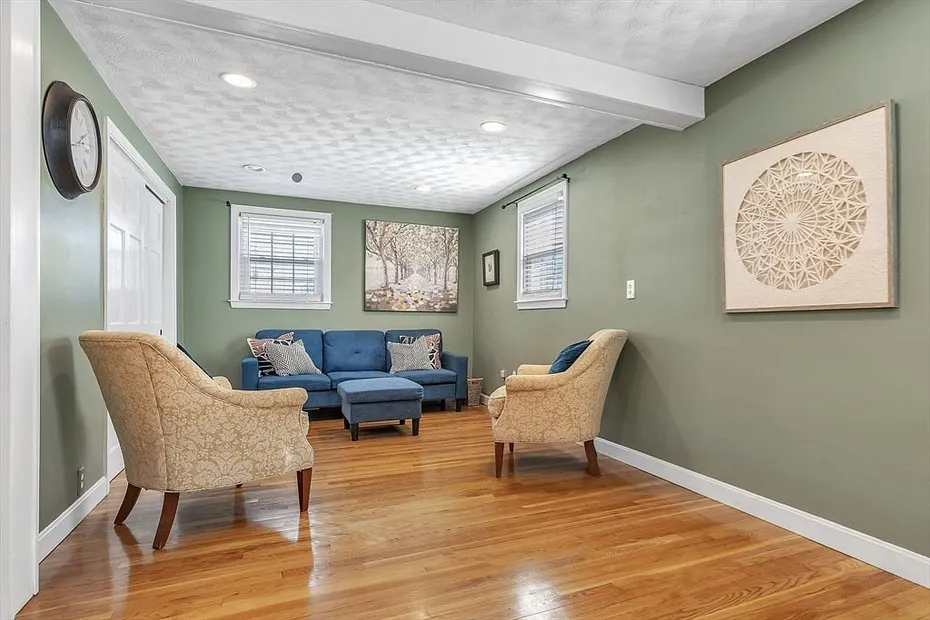 45 Kent Dr Photo 10