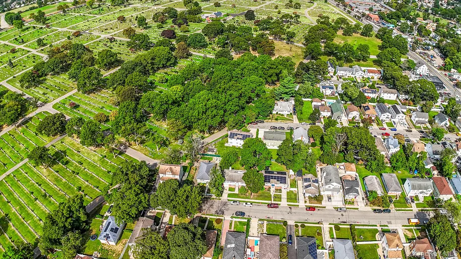 1056 Arthur Street Photo 6