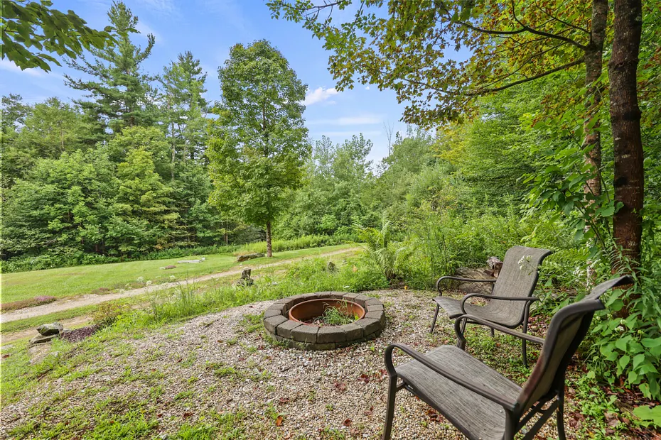 140 Leland Rd Photo 15