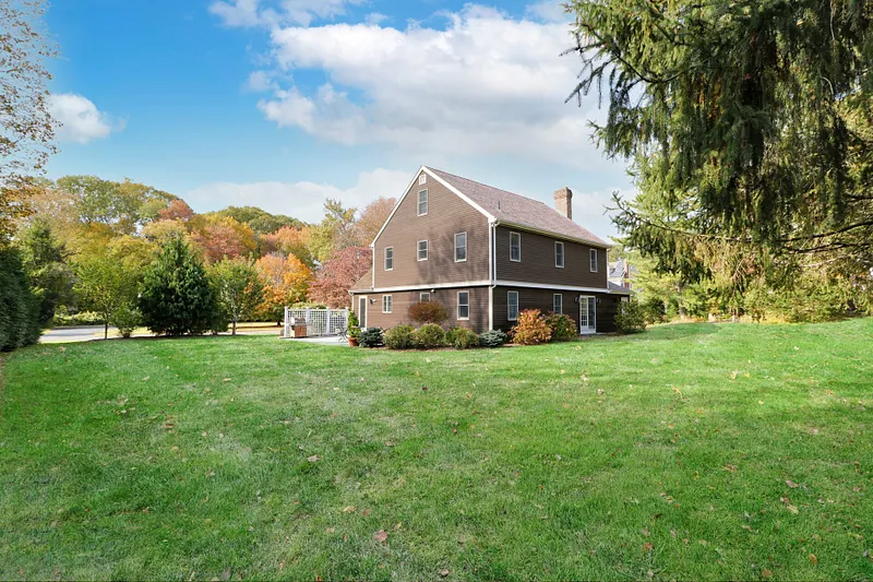28 Brook Road Photo 6