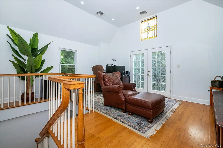 209 Beechmont Drive Photo 44