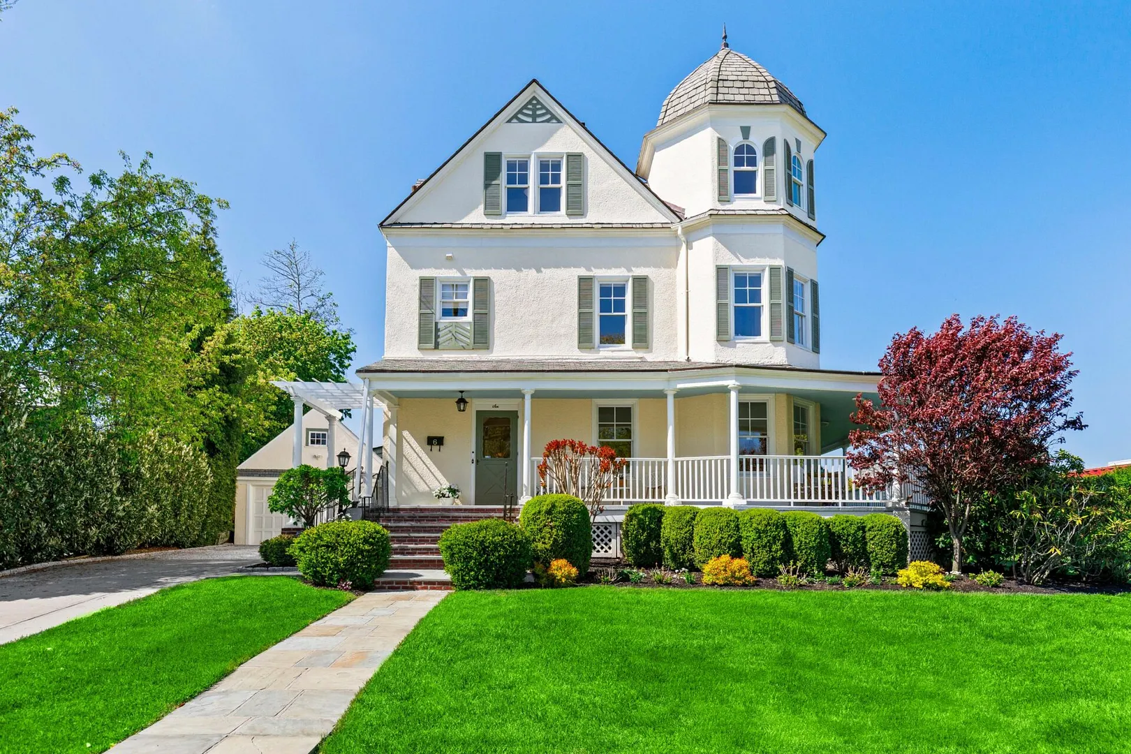 6 Linden Avenue Photo 1